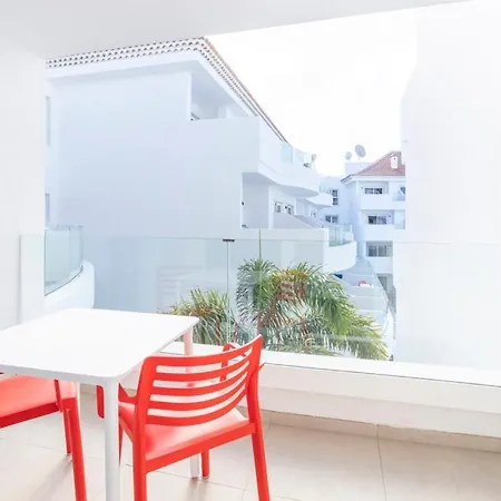 Sholeo Gigantes (adults Only) Hotel