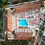 Sholeo Gigantes (adults Only)