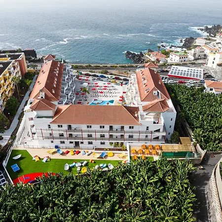 Sholeo Gigantes (adults Only) 3*