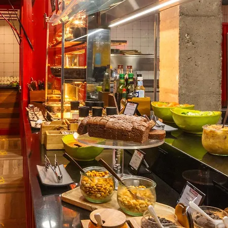 Sholeo Gigantes (adults Only) 3*