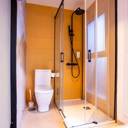 Sholeo Gigantes (adults Only) 3*