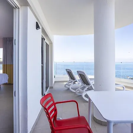 Sholeo Gigantes (adults Only) 3*