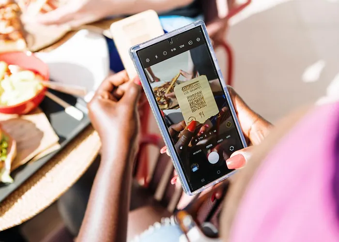 Sholeo Gigantes (adults Only) 3*