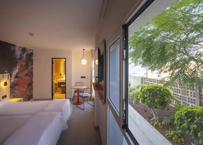 Sholeo Gigantes (adults Only) Hotel