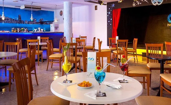 Sholeo Gigantes (adults Only)